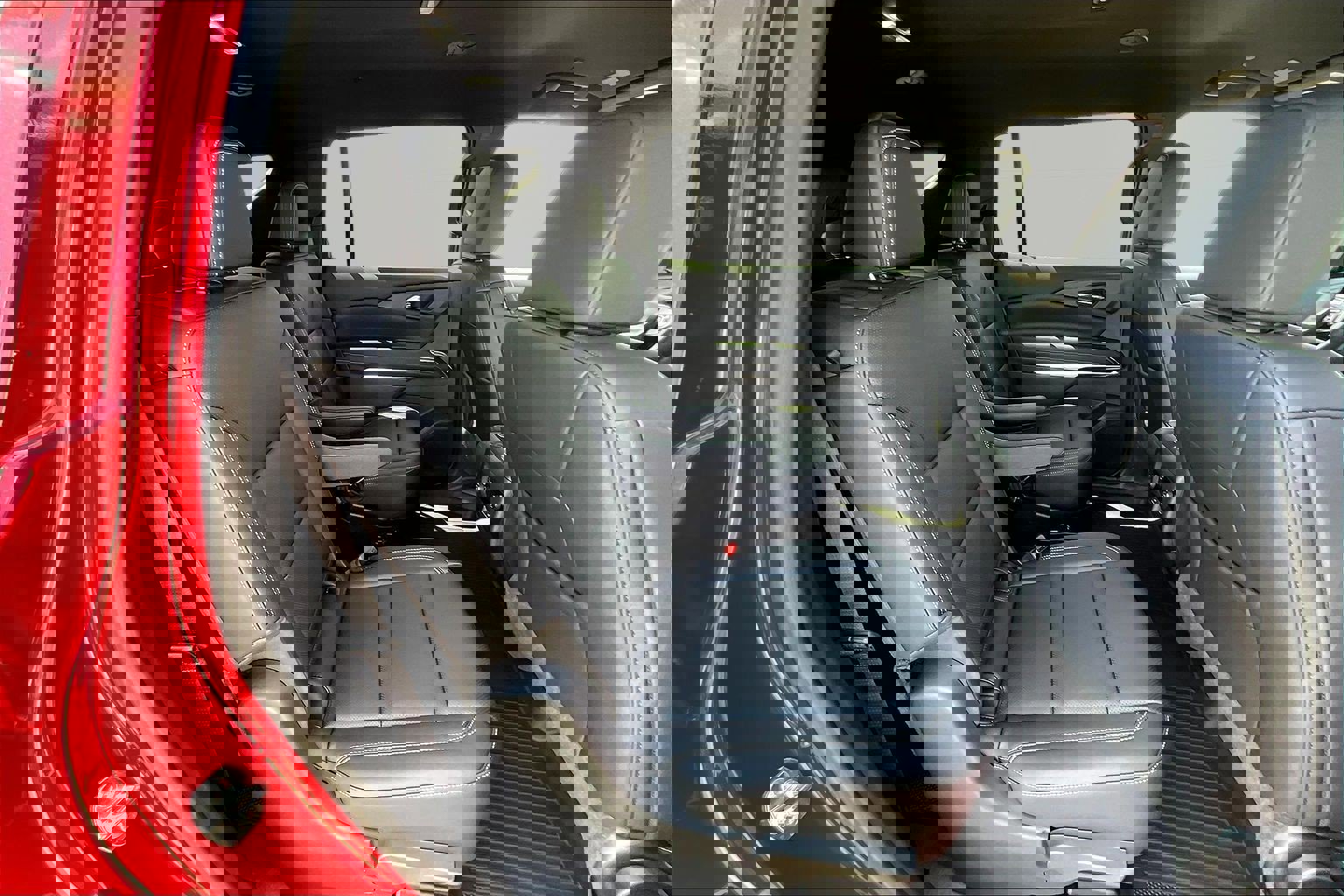 New 2026 Chevrolet Traverse LT w/ Driver Confidence Package AWD/4WD image 20