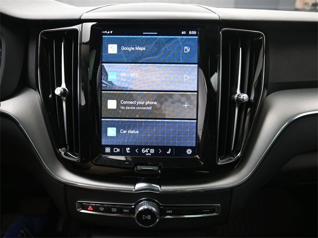 Used 2024 Volvo XC60 B5 Core image 11