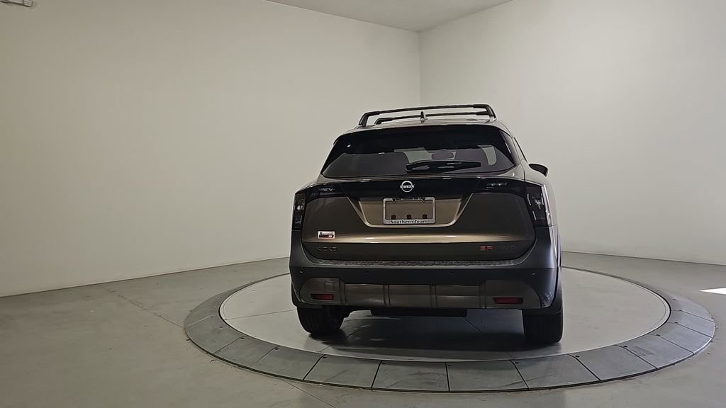 New 2025 Nissan Kicks SR image 8