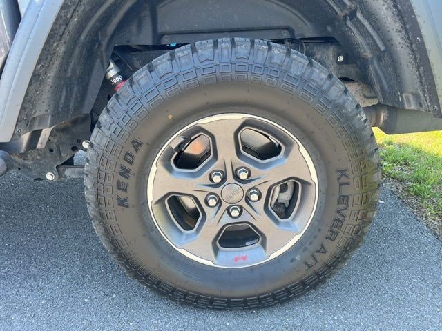 Used 2020 Jeep Gladiator Rubicon AWD/4WD image 7