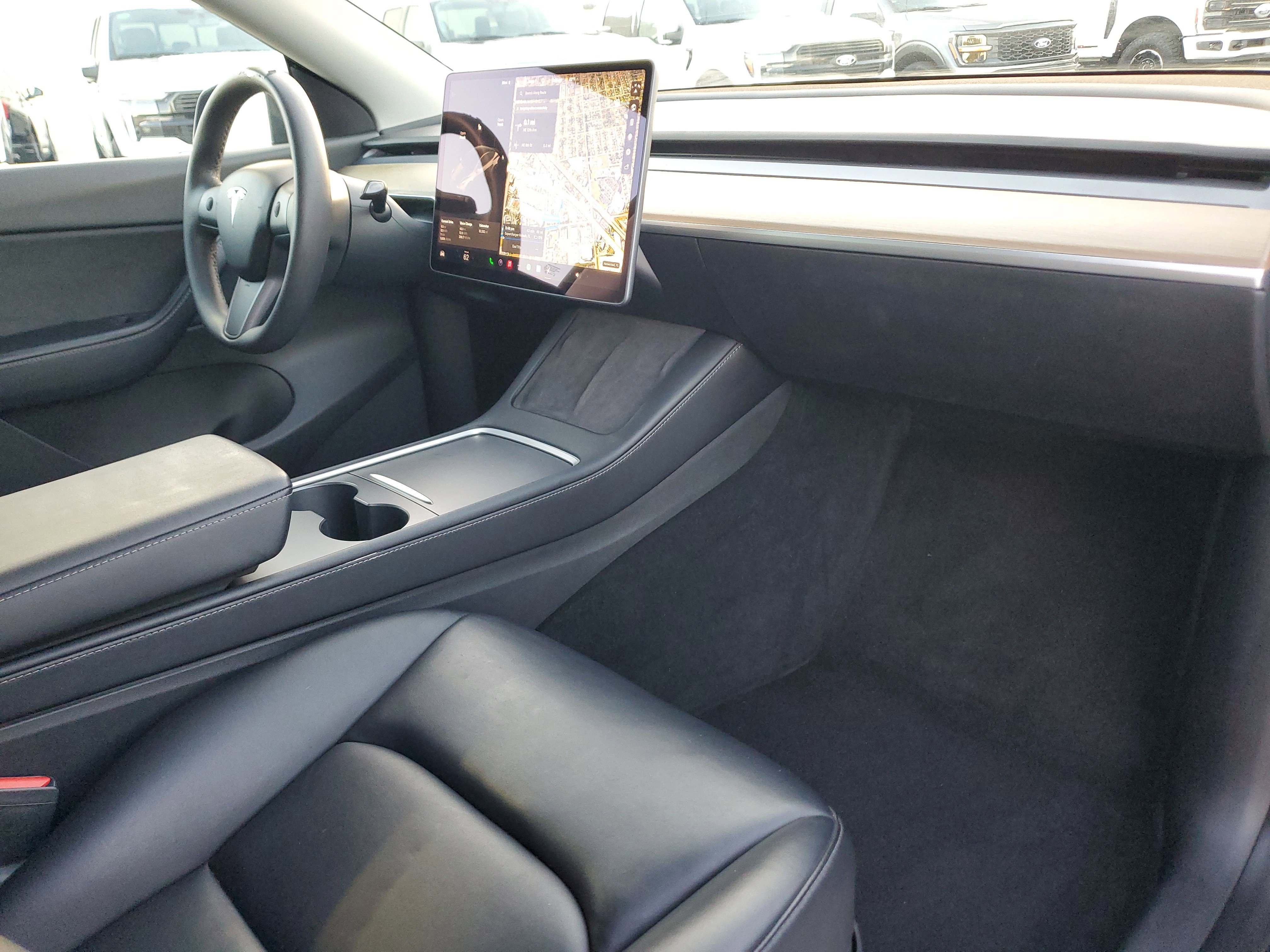 Used 2022 Tesla Model Y Performance image 18