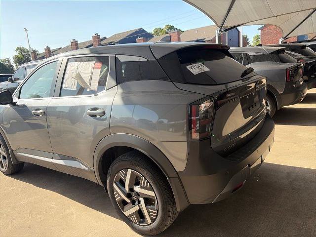 Certified 2025 Nissan Kicks SV w/ Charging Package FWD image 22