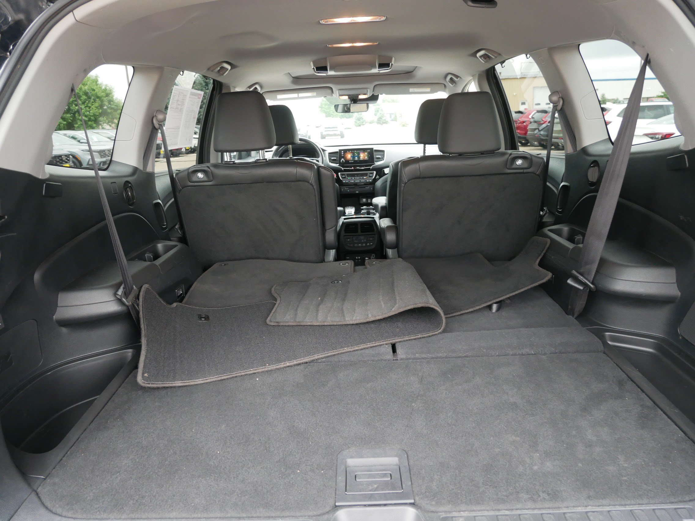 Used 2022 Honda Pilot Touring image 18