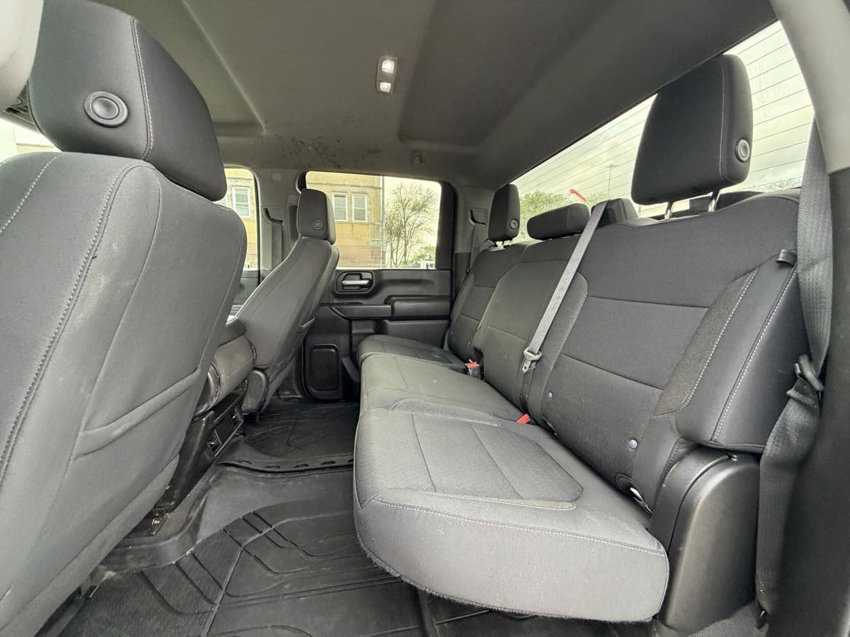 Used 2021 Chevrolet Silverado 2500 LT w/ Fleet Comfort Package AWD/4WD image 16