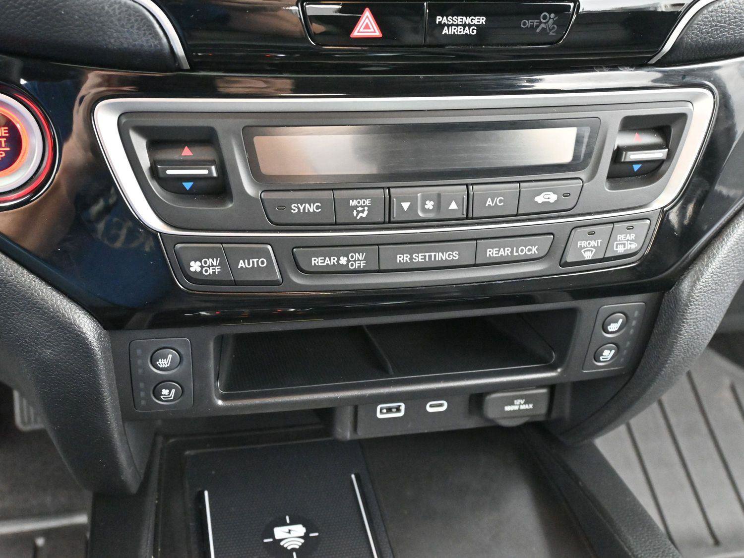 Used 2024 Honda Passport Black Edition image 28