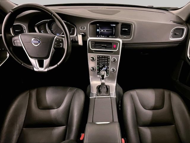 Used 2018 Volvo S60 T5 Inscription AWD/4WD image 14