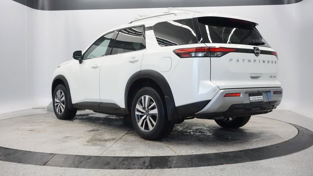 Used 2023 Nissan Pathfinder SL image 4