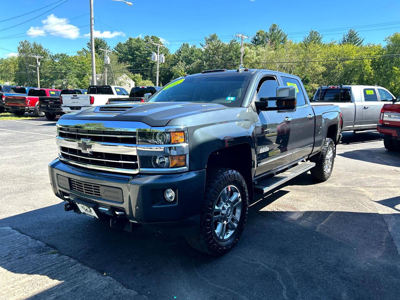 Used 2019 Chevrolet Silverado 2500 High Country w/ Duramax Plus Package image 4