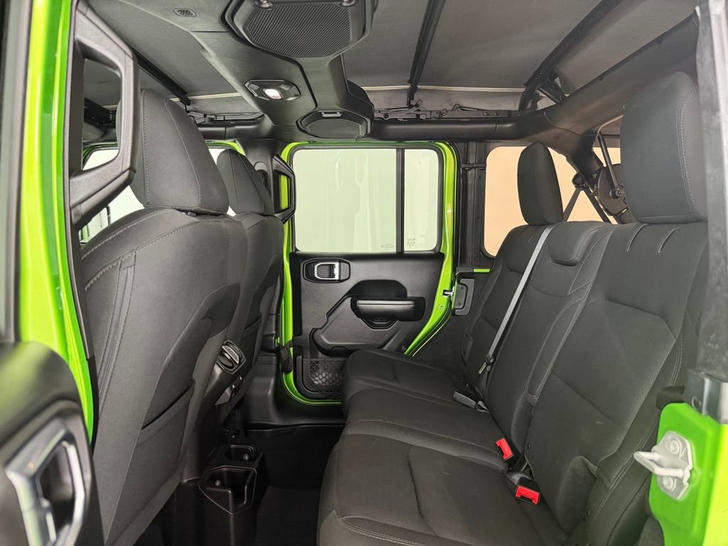 Used 2018 Jeep Wrangler Unlimited Sport S AWD/4WD image 36