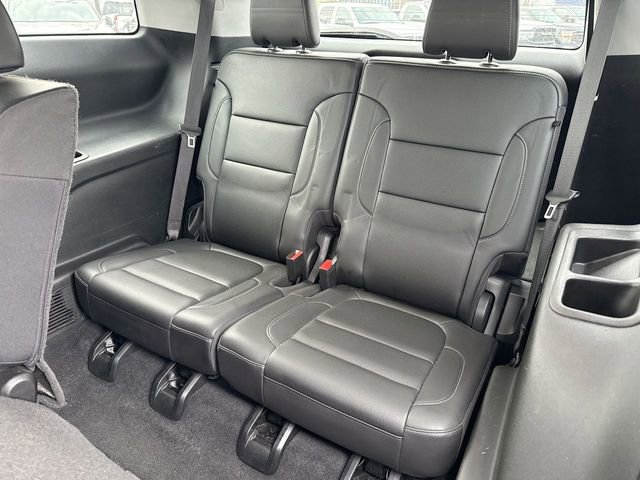 Used 2023 GMC Acadia SLT image 24