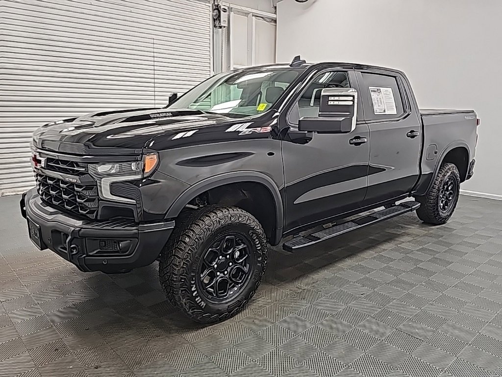 Used 2024 Chevrolet Silverado 1500 ZR2 w/ ZR2 Bison Edition image 4