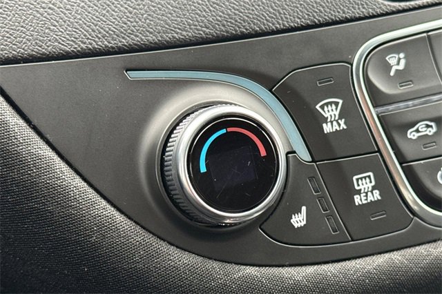 Used 2023 Chevrolet Malibu LT image 29