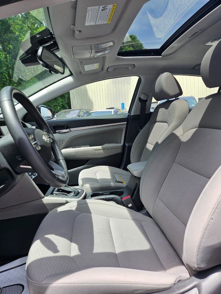 Used 2020 Hyundai Elantra Value Edition image 11