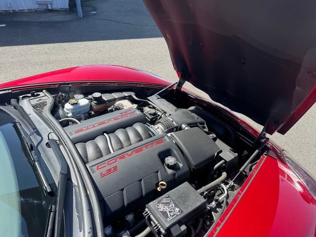 Used 2011 Chevrolet Corvette Coupe w/ Preferred Equipment Group RWD image 19