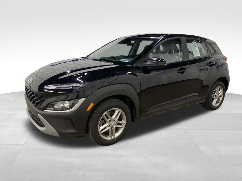 Used 2023 Hyundai Kona SE image 3