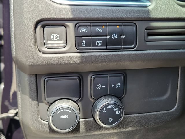 Used 2023 Chevrolet Tahoe RST w/ Luxury Package RWD image 23