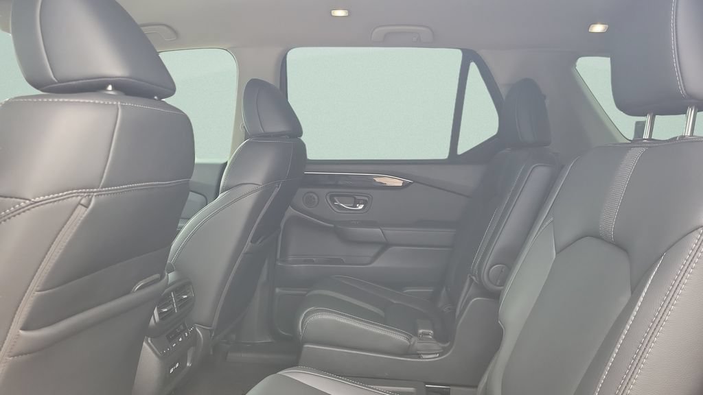 Used 2023 Honda Pilot EX-L image 10