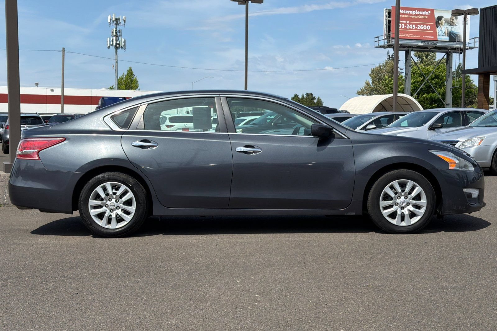 Used 2013 Nissan Altima 2.5 S FWD image 3