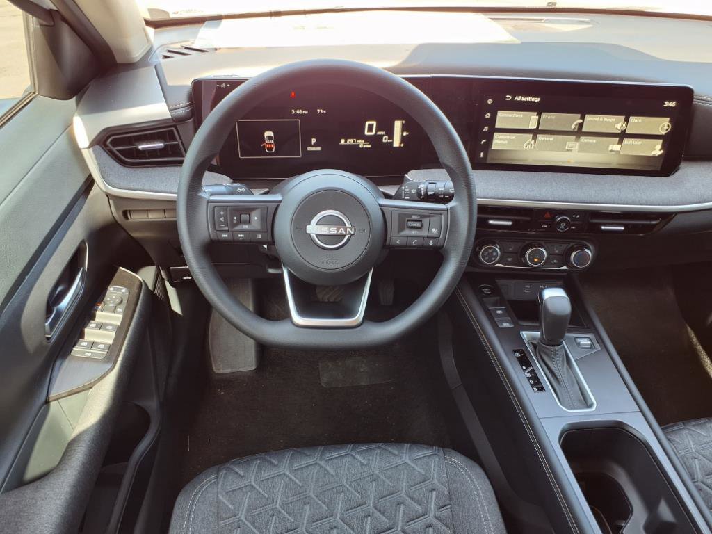 New 2025 Nissan Kicks SV w/ SV Premium Package image 14