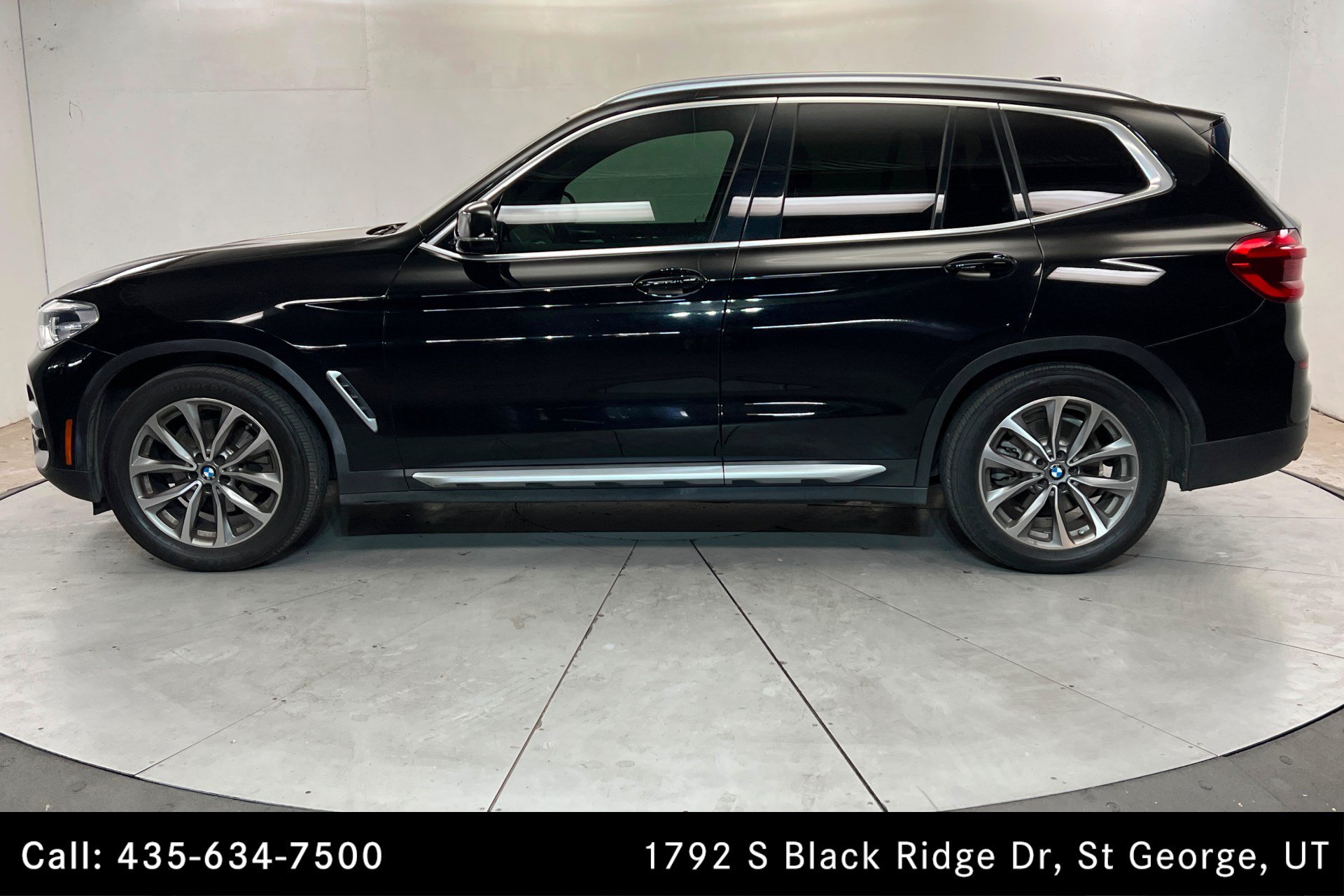Used 2019 BMW X3 xDrive30i w/ Premium Package AWD/4WD image 2