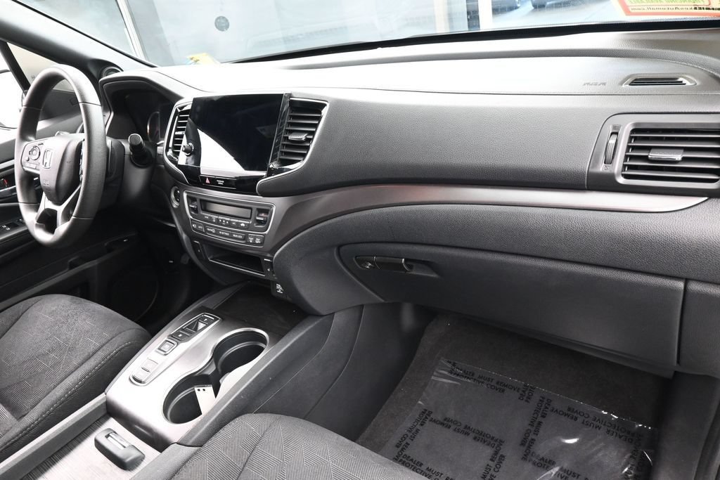 Used 2022 Honda Pilot Sport image 47
