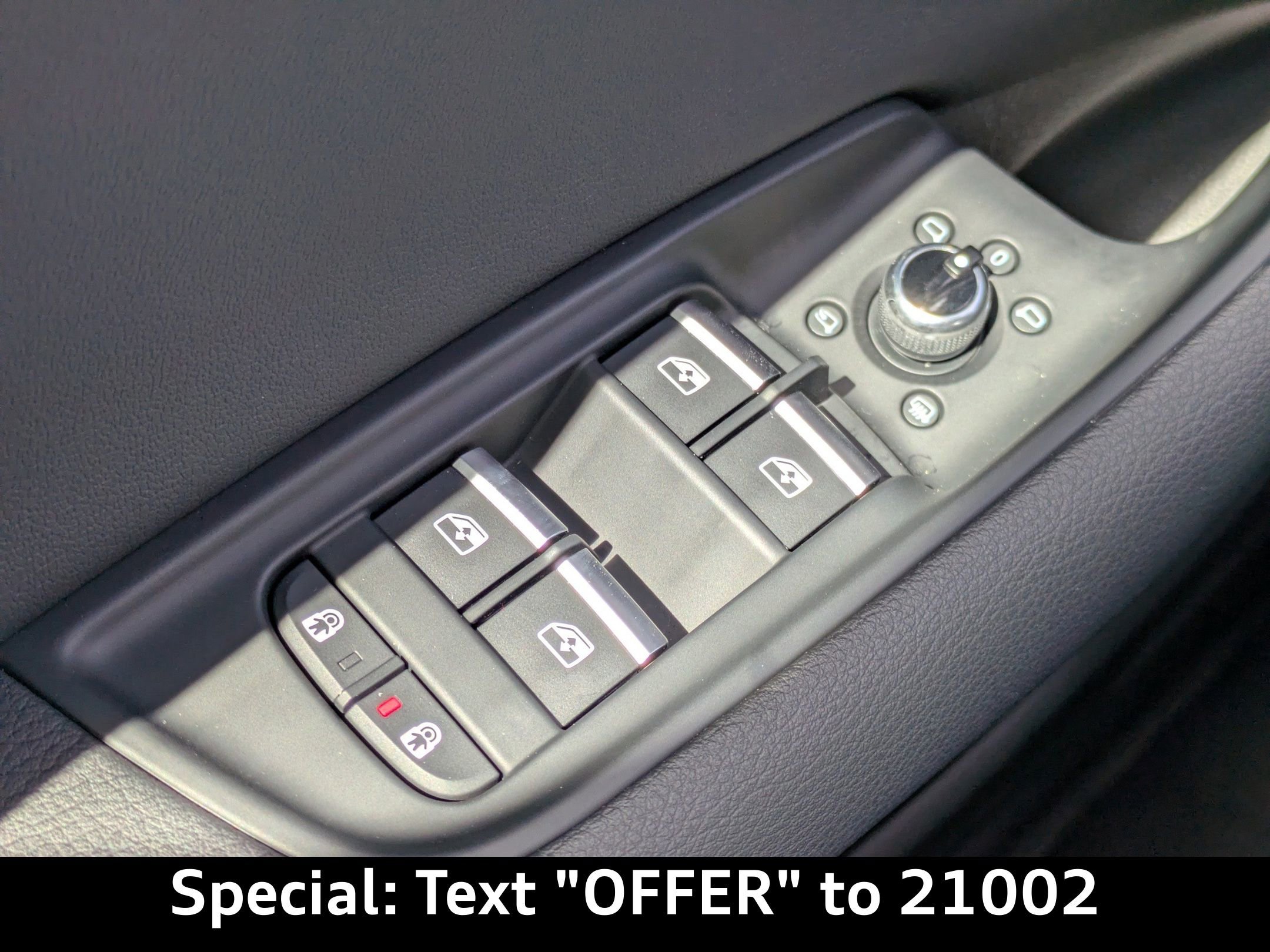 Certified 2025 Audi Q7 2.0T Premium w/ Convenience Plus Package image 27