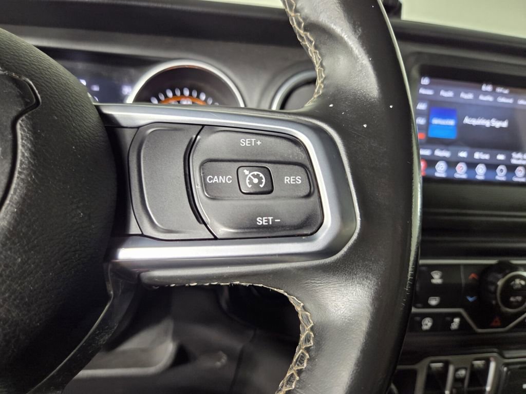 Used 2018 Jeep Wrangler Unlimited Sahara w/ Safety Group image 23