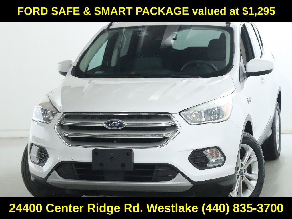 Used 2018 Ford Escape SE w/ Ford Safe & Smart Package image 3