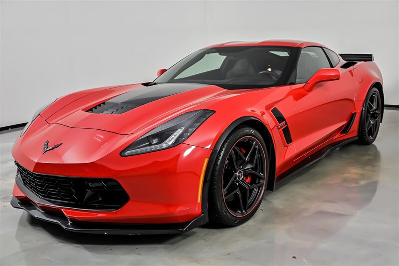 Used 2018 Chevrolet Corvette Grand Sport RWD image 5