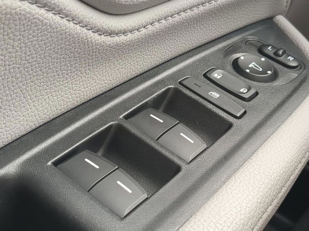 Certified 2024 Honda Odyssey Touring image 22
