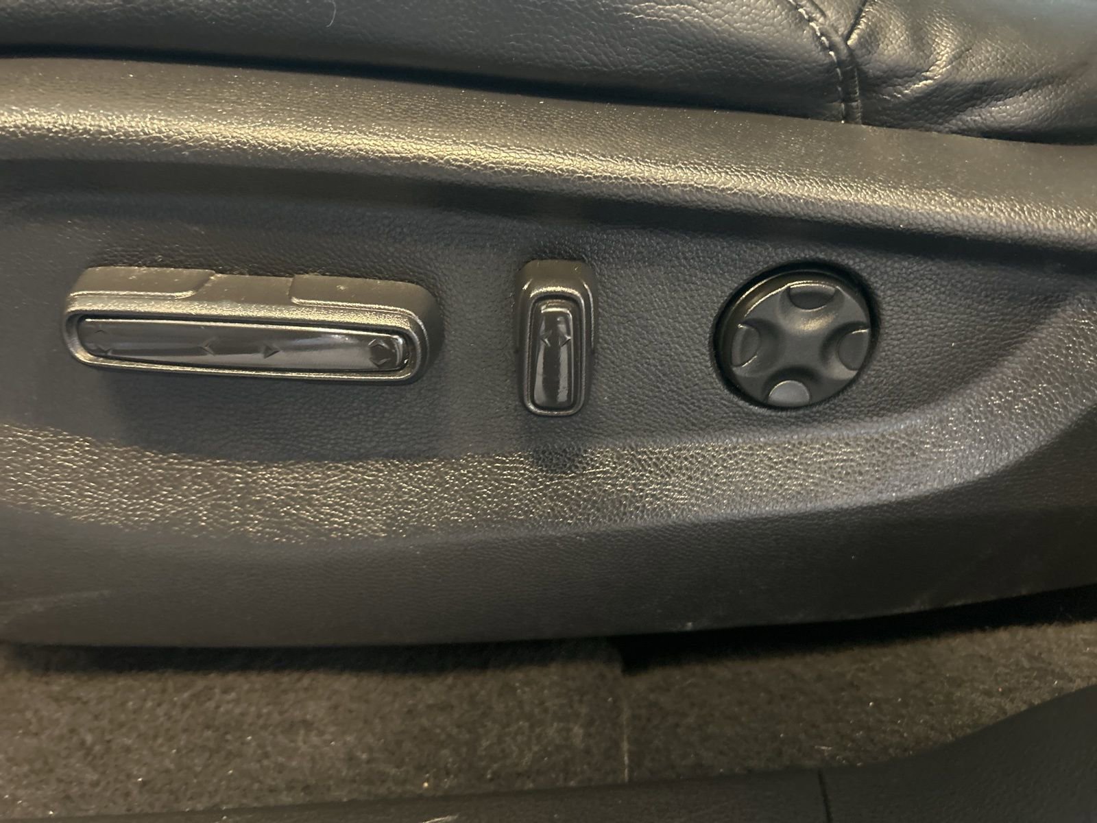 Used 2021 Honda CR-V Touring image 18