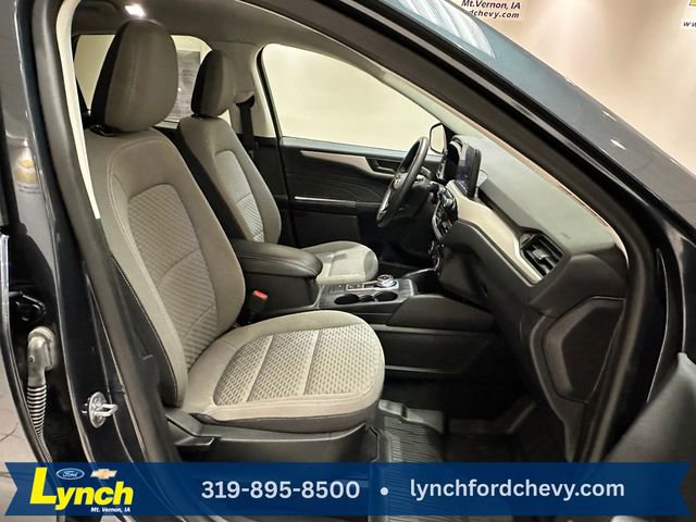 Used 2022 Ford Escape SE w/ Convenience Package image 6