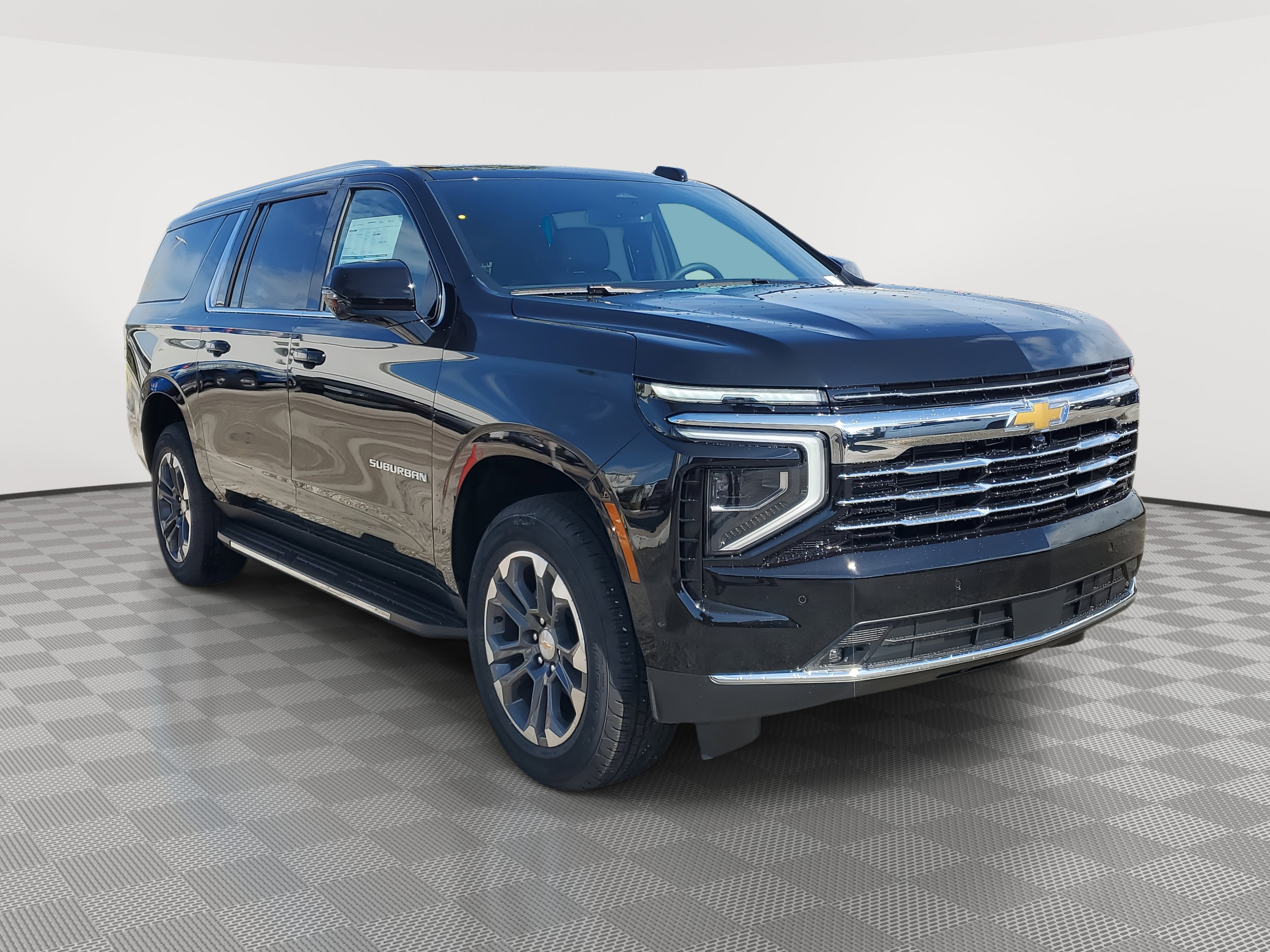 New 2026 Chevrolet Suburban LT w/ Comfort Package image 4