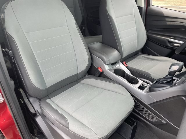 Used 2016 Ford Escape SE FWD image 10