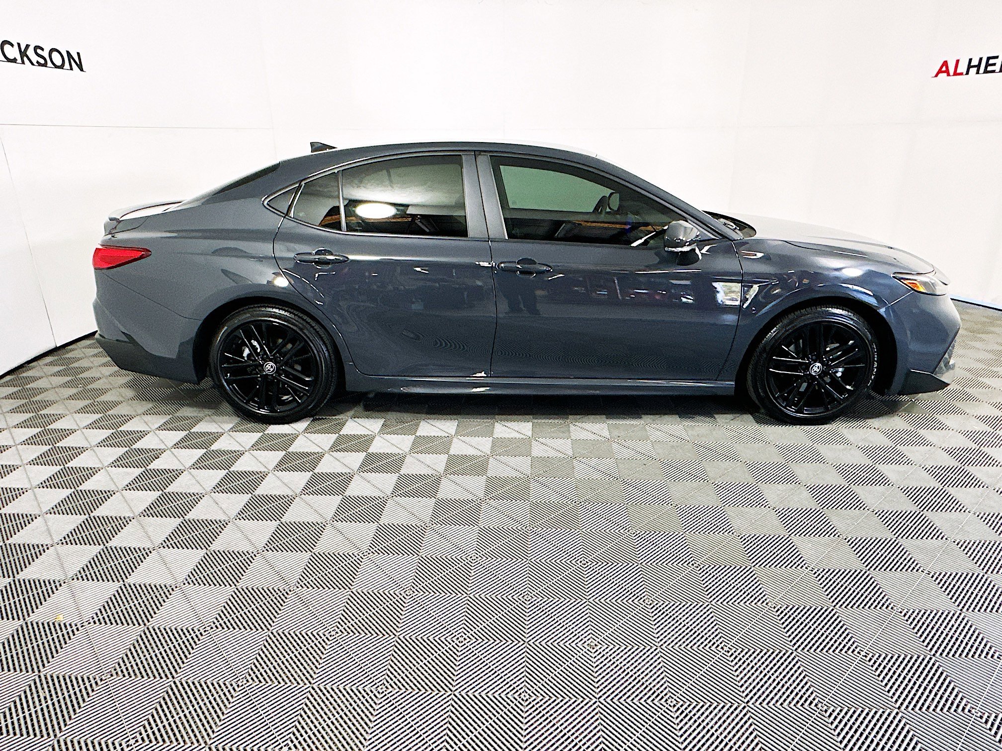 Certified 2025 Toyota Camry SE w/ Convenience Package video 2