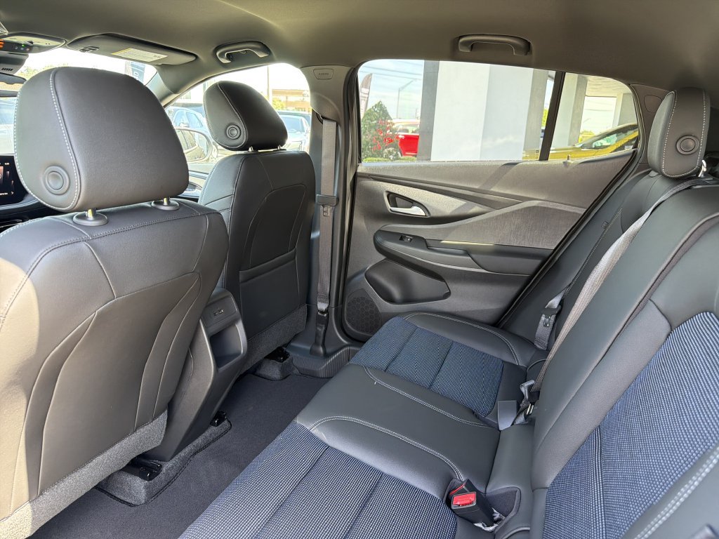 New 2026 Buick Envista Sport Touring w/ Convenience I Package FWD image 20