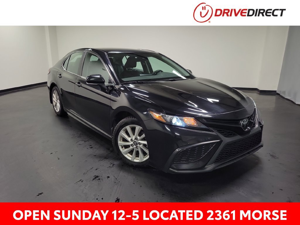 Used 2024 Toyota Camry SE