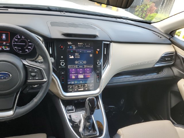 Used 2020 Subaru Outback Limited AWD/4WD image 19