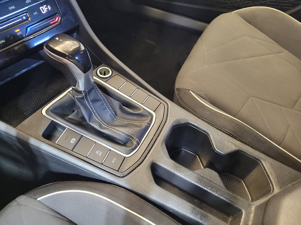 Used 2025 Volkswagen Jetta Sport FWD image 26