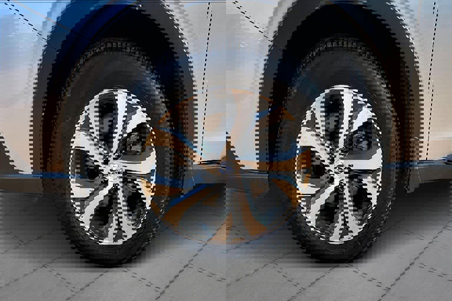 Used 2022 Subaru Outback Limited w/ Popular Package #2 image 10