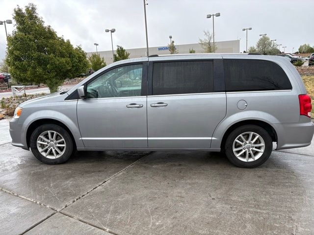 Used 2019 Dodge Grand Caravan SXT FWD image 4