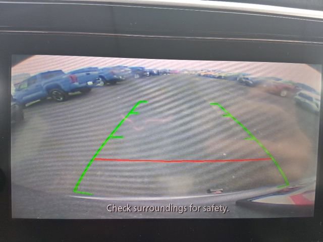 Used 2018 Mitsubishi Outlander SEL image 27