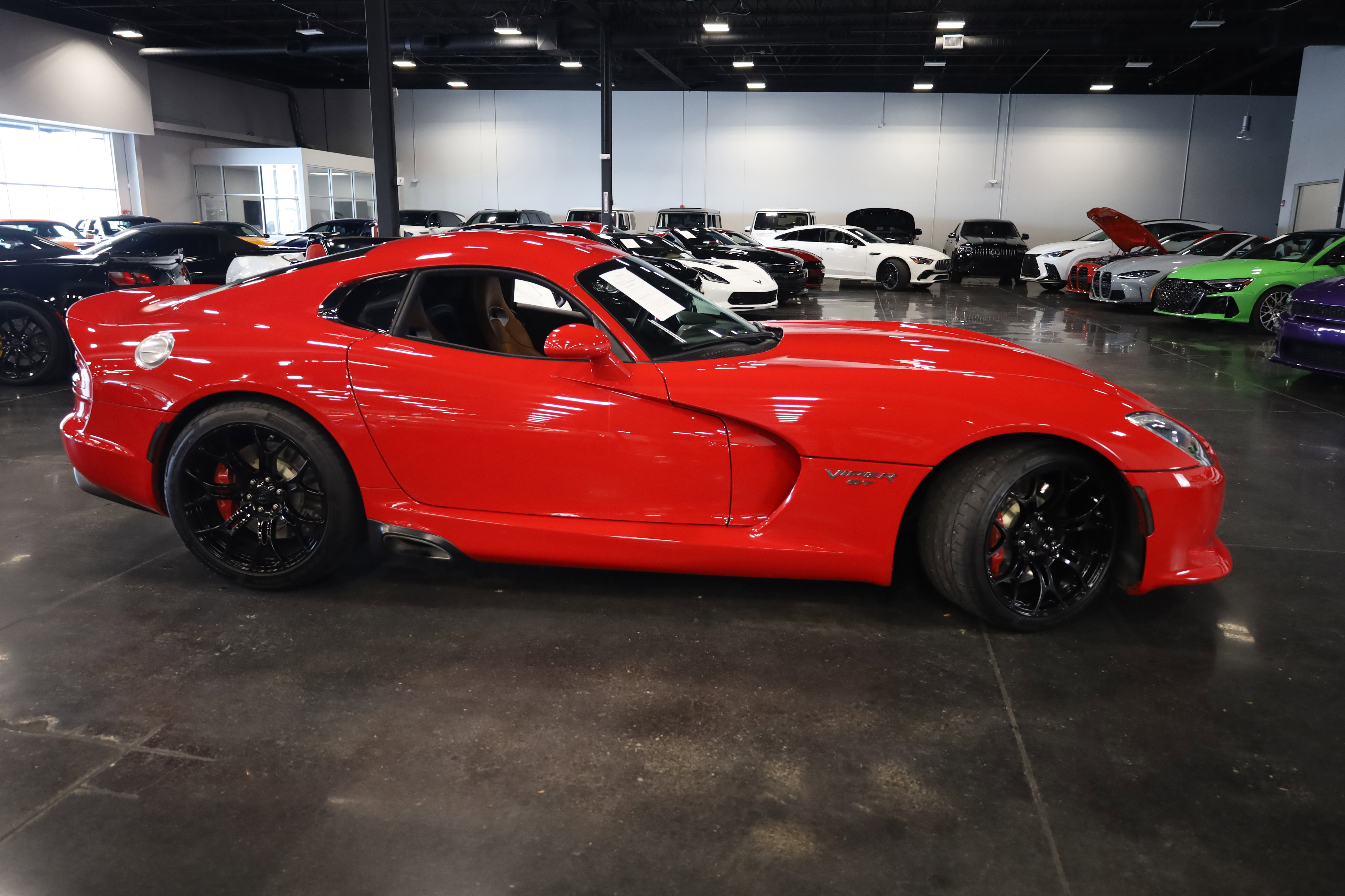 Used 2015 Dodge Viper SRT w/ Quick Order Package 22J GT image 9