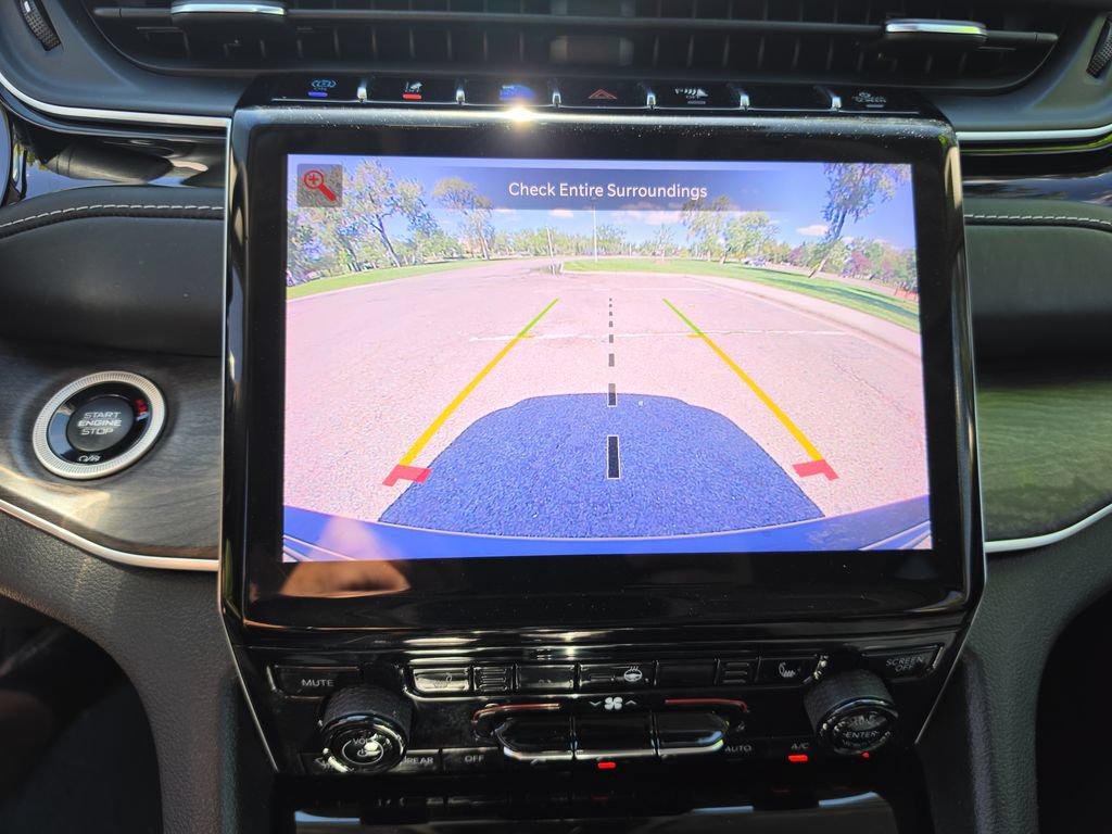 Used 2022 Jeep Grand Cherokee Limited 4xe AWD/4WD image 22
