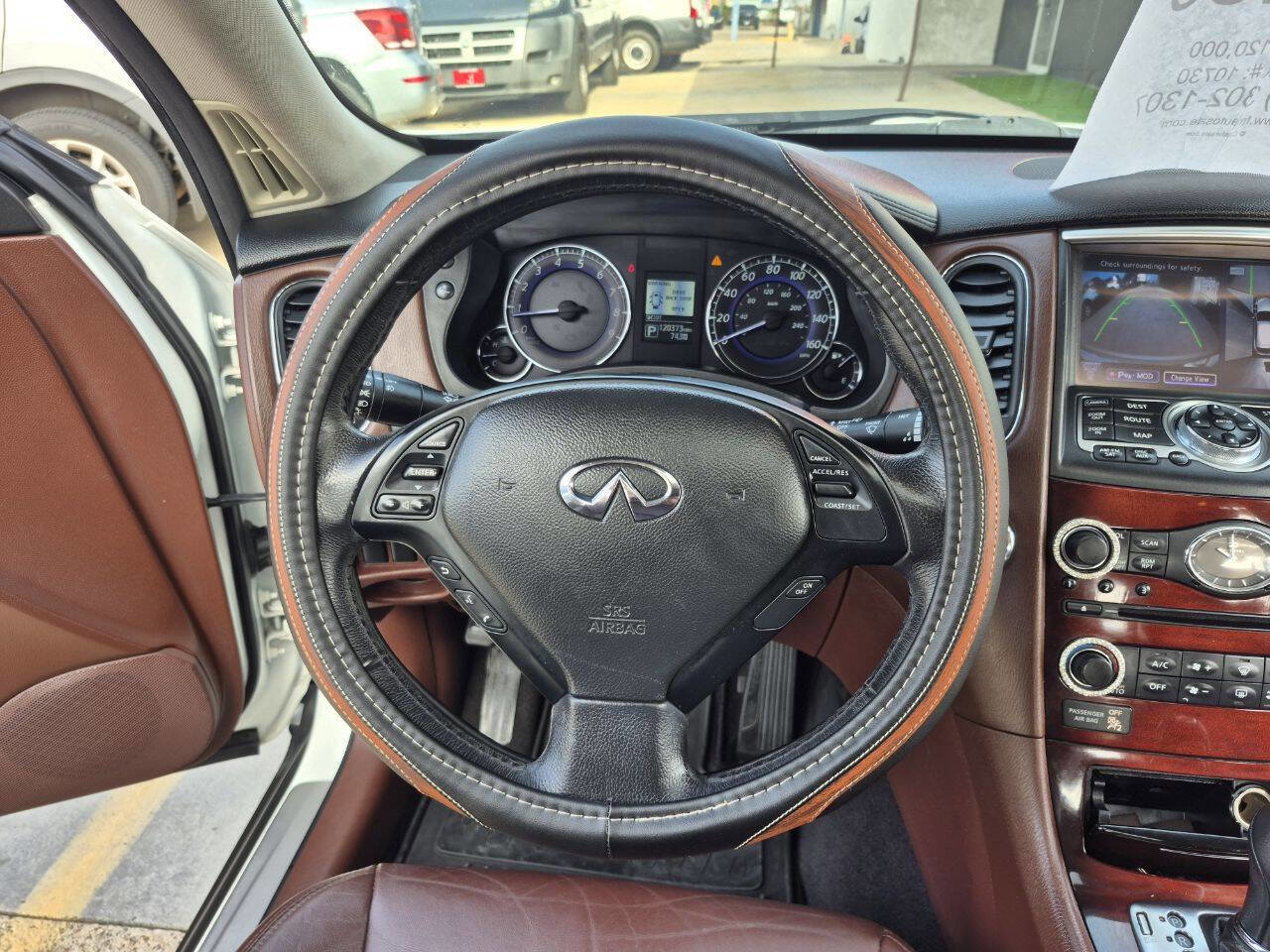 Used 2016 INFINITI QX50 2WD w/ Deluxe Touring Package image 23