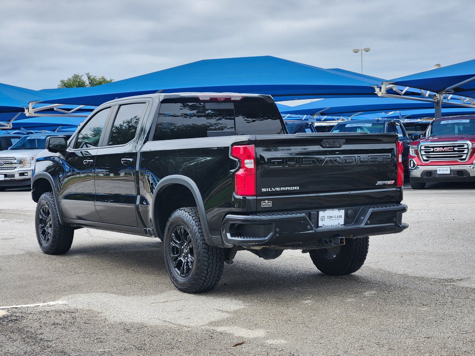 Used 2022 Chevrolet Silverado 1500 ZR2 w/ Technology Package AWD/4WD image 4