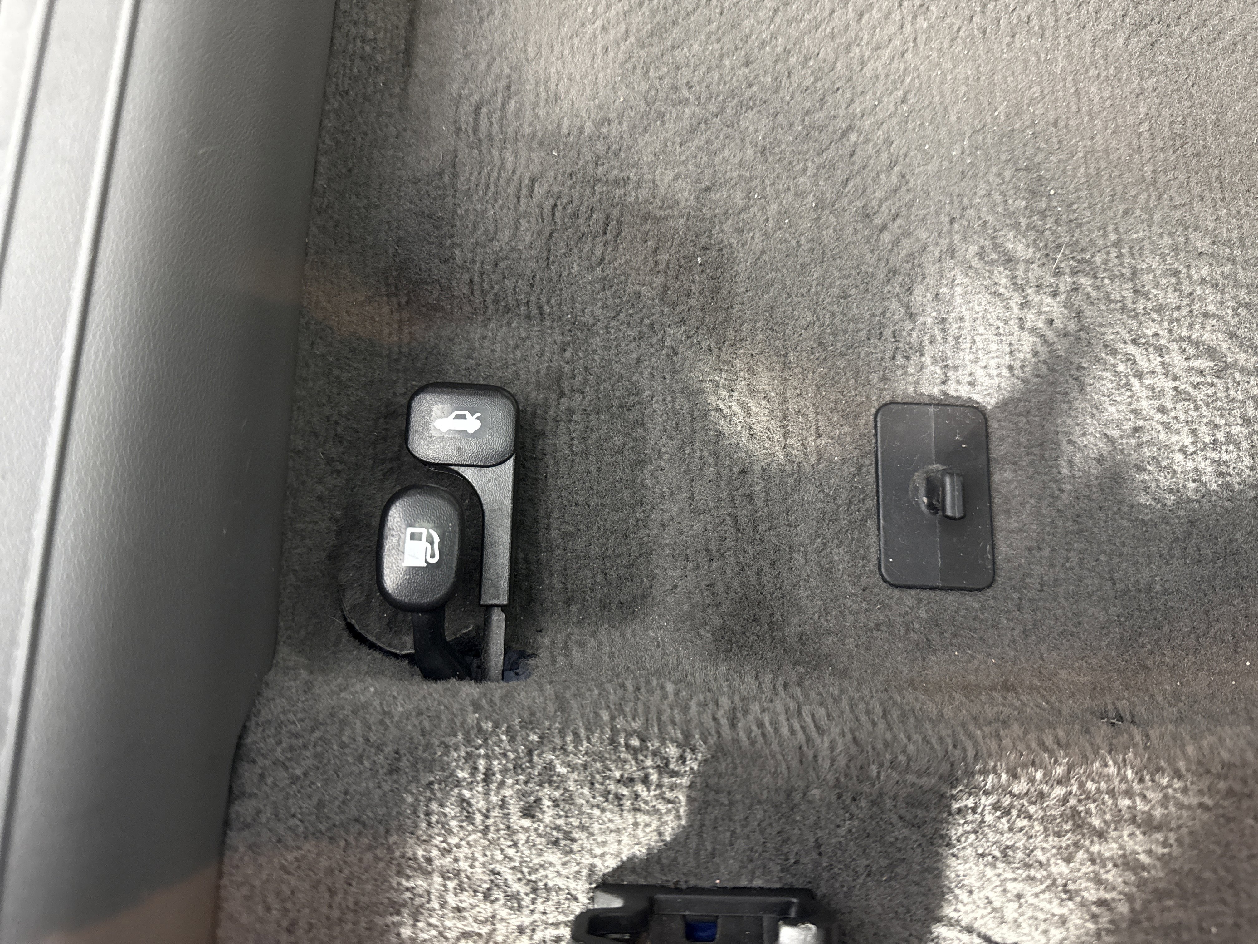 Used 2024 Hyundai Elantra SE image 32