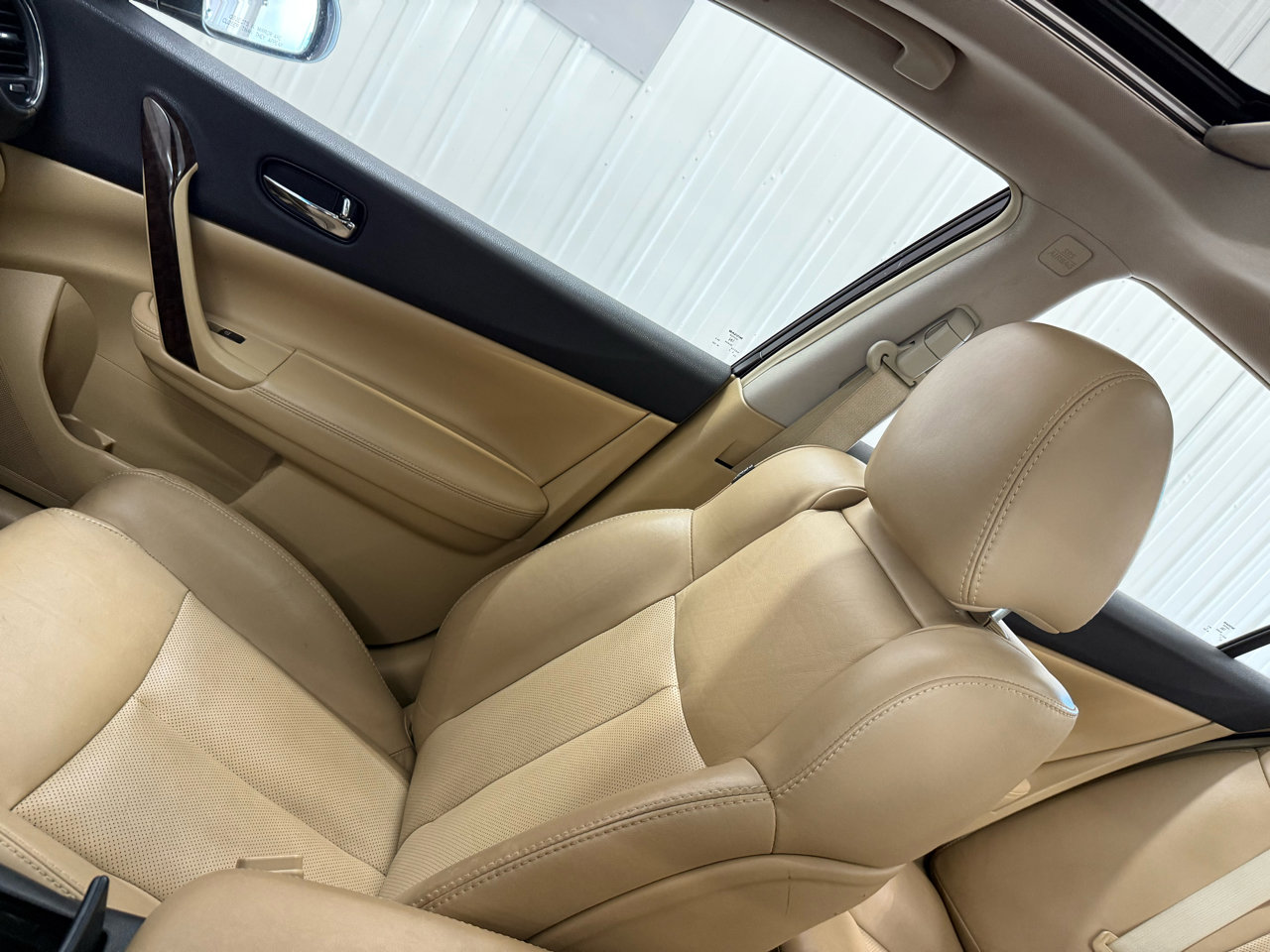 Used 2011 Nissan Maxima 3.5 SV w/ Premium Pkg image 36