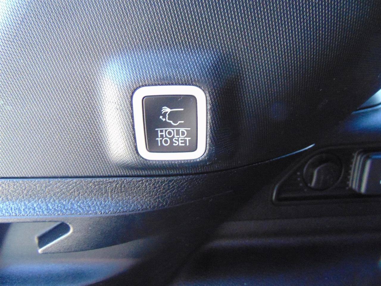 Used 2024 Jeep Grand Cherokee Limited 4xe AWD/4WD image 14