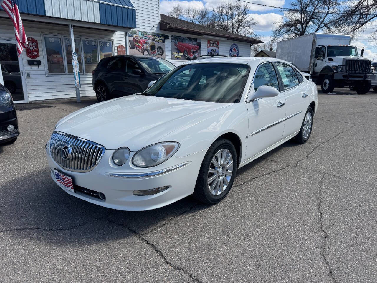 Used 2008 Buick LaCrosse CXS FWD image 2